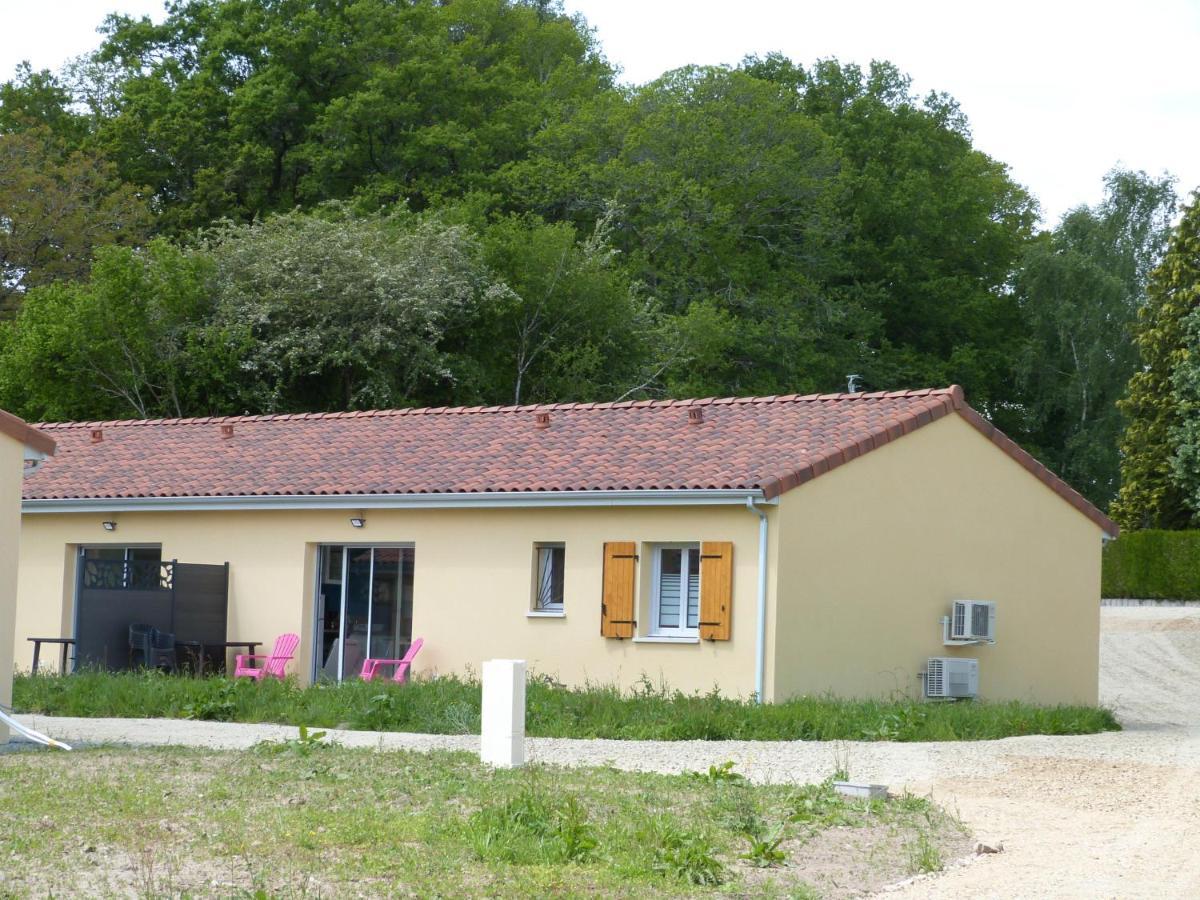 Domaine Des Hameaux Du Lac - Bg Saint-Pardoux-lʼOrtigier Kültér fotó